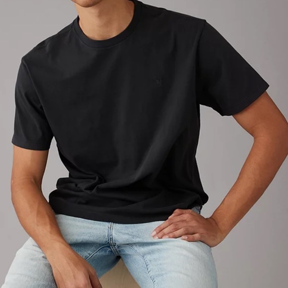American Eagle Outfitters Other - 5 American Eagle Men’s Black T-shirt's for $25